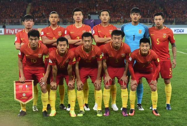 佩杜拉：虽然莫拉塔赛季至今13场0进球，但科莫依然信任他