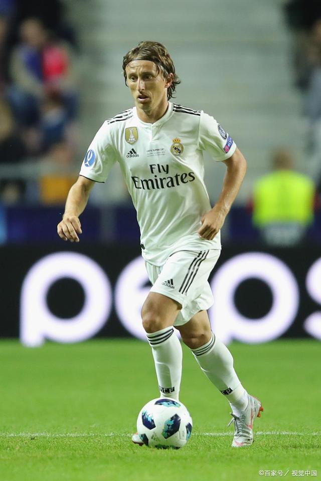 33岁孙兴慜自宣离队，10年热刺生涯收获英超金靴+欧联杯冠军